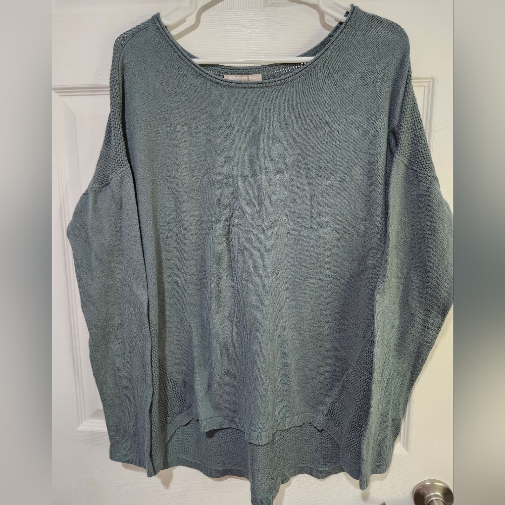 Banana Republic Women's Lightweight Top Size Large